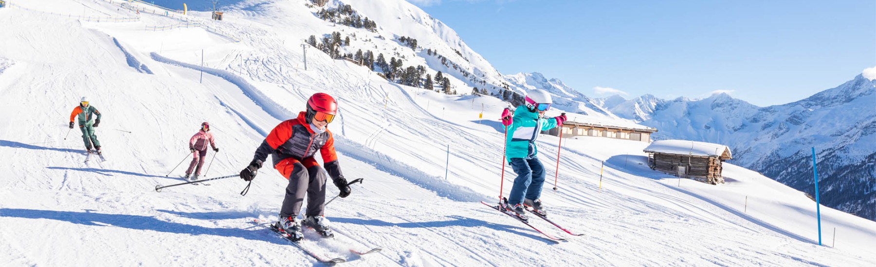 kinderen skien in Mayrhofen